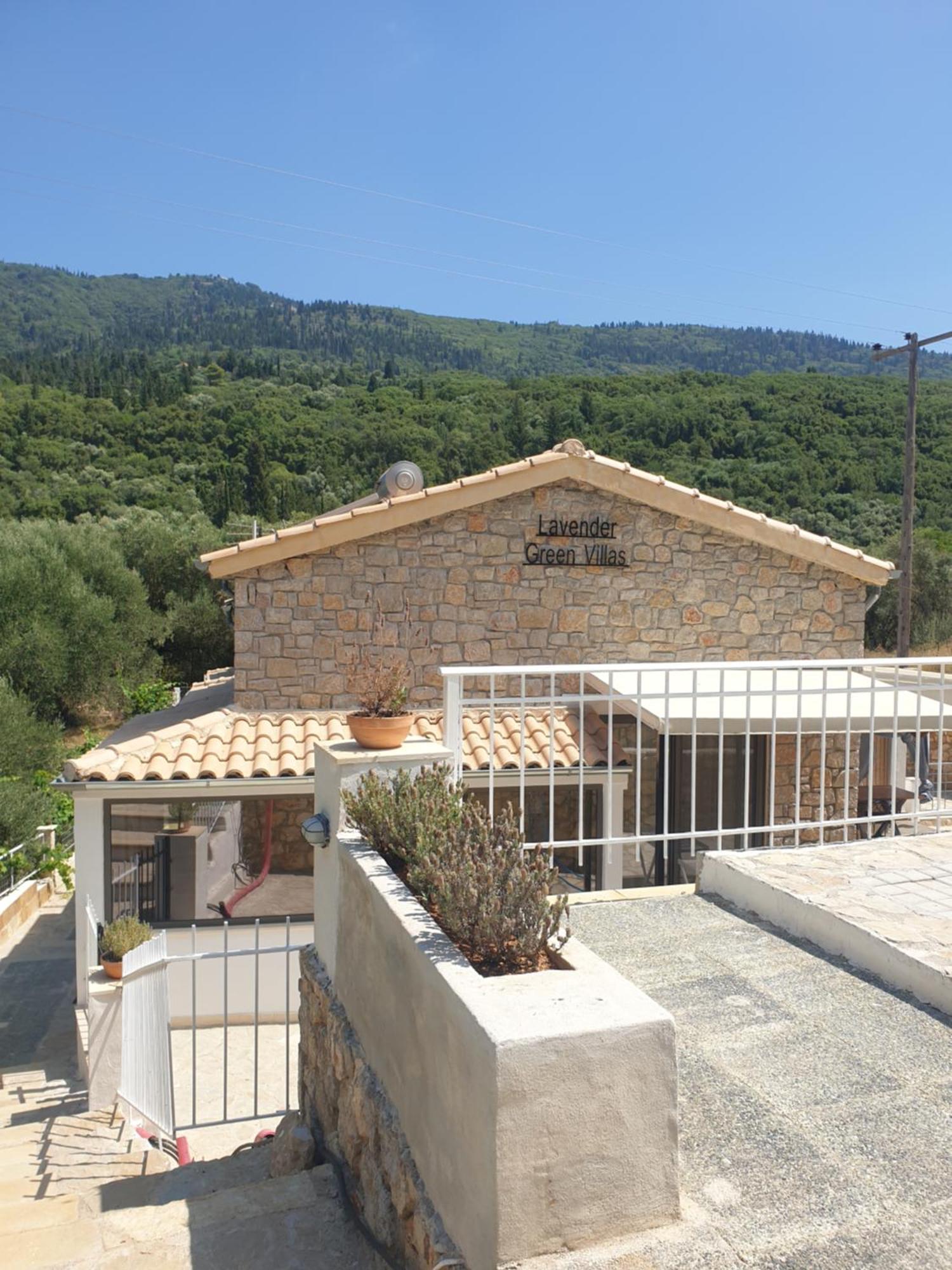 Lavender Green Villas Agios Nikitas Exterior photo
